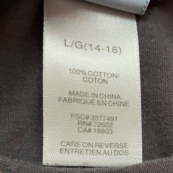 Disney Minnie Mouse T-shirt with flattering fit - Picture 6 of 8